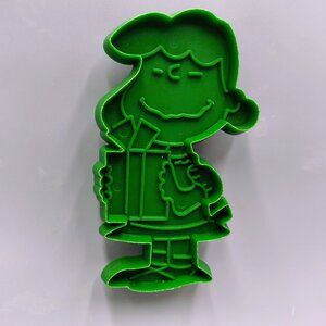 Lucy Van Pelt Cookie Cutter Holding Present Gift 4" Peanuts Gang Green